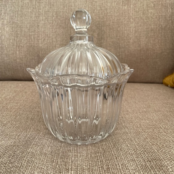 Crystal Candy Box - Picture 3 of 5